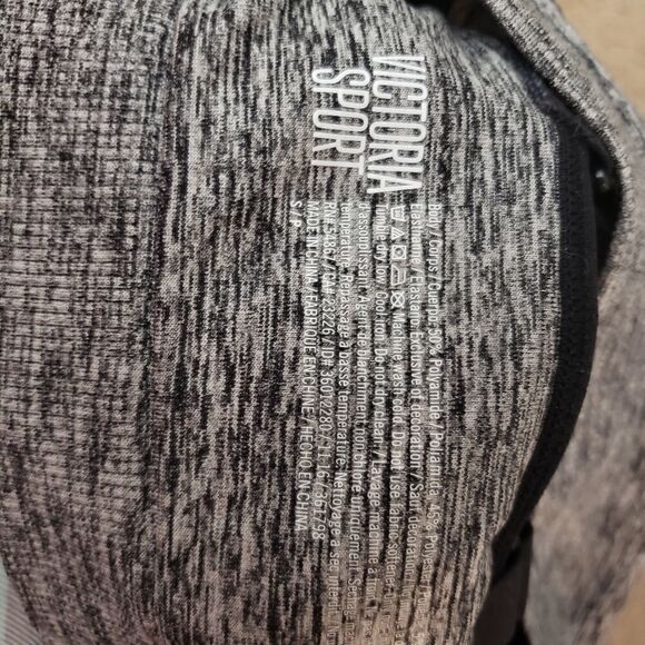 Victorias secret Heathered Gray Strappy Sport Bra Size SMALL - Picture 3 of 3